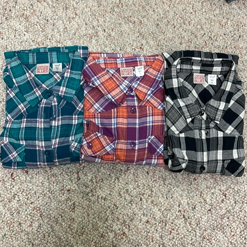 Missy Canyon river blues Shirt Plaid tab Sleeves Size Medium Lot Of 3